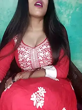 Sreya213 online show from October 2025 05:39:01 AM