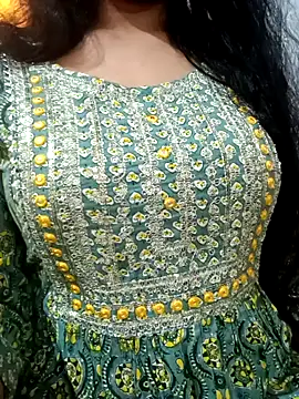 Rina777o online show from September 2025 06:02:02 PM