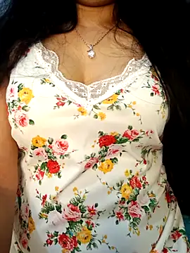 Rina777o online show from December 2025 05:36:01 PM