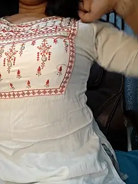 Rina777o online show from March 2026 05:47:02 PM