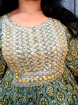 Rina777o online show from November 2025 05:45:02 PM