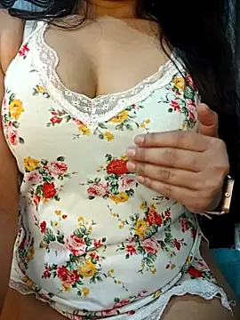 Rina777o online show from April 2026 01:29:01 AM