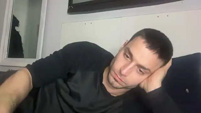 hot shot 13 online show from November 2025 08:13:01 PM