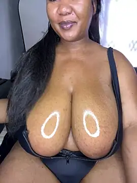 Snapshot of MayaPassion chatting on July 2026 10:55:02 AM MayaPassion online show from July 2026 10:55:02 AM