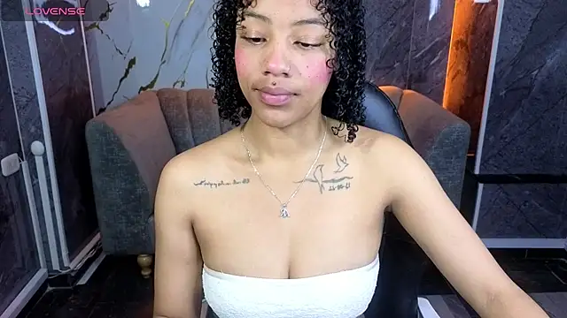 Violeth b online show from November 2025 12:42:02 PM