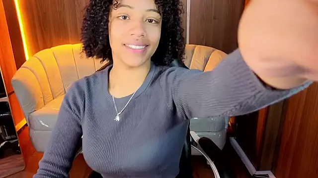 Violeth b online show from January 2026 12:53:02 PM