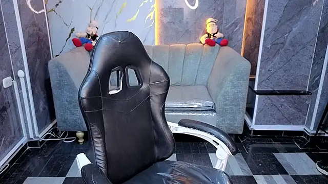 Violeth b online show from April 2026 12:43:01 PM