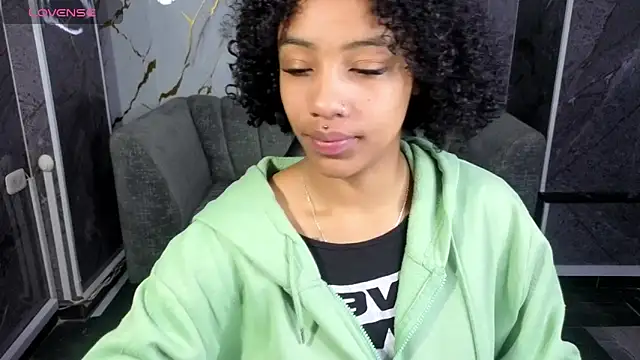 Violeth b online show from November 2025 12:43:02 PM