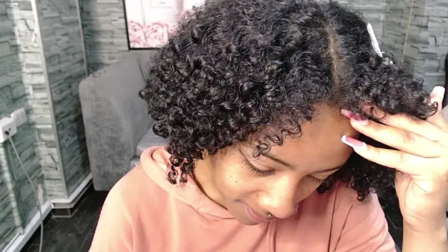 Violeth b online show from September 2025 12:49:02 PM