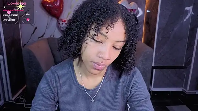 Violeth b online show from February 2026 01:00:02 PM