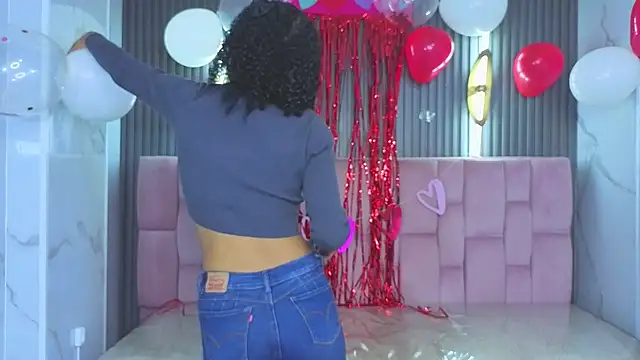 Violeth b online show from March 2026 01:07:02 PM