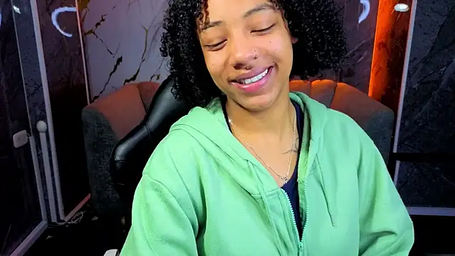 Violeth b online show from December 2025 12:48:01 PM