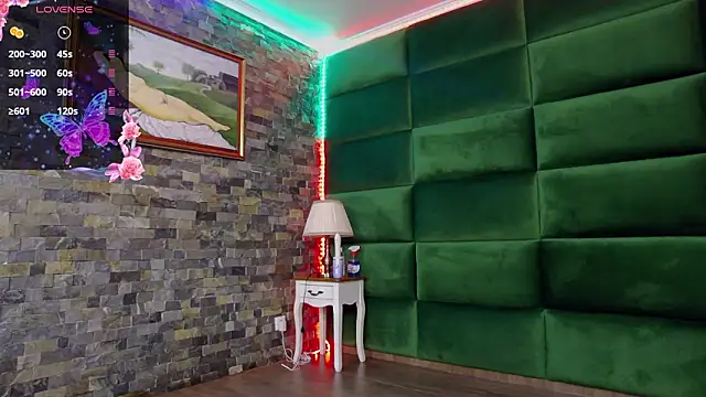 SelenSummer online show from March 2026 07:43:02 PM