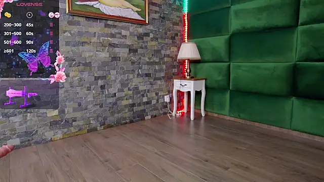 SelenSummer online show from February 2026 08:09:01 PM