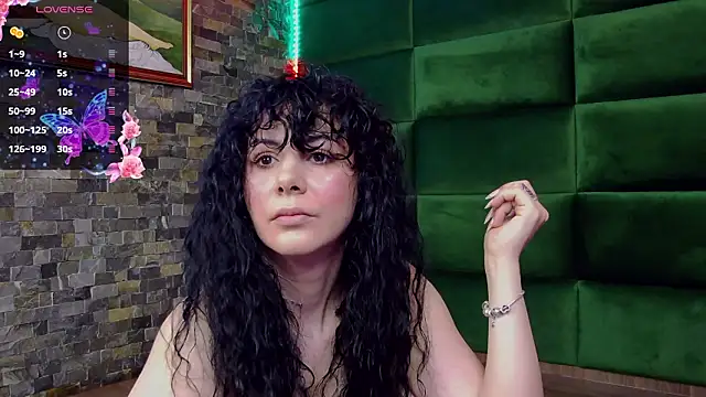 SelenSummer online show from March 2026 05:34:02 AM