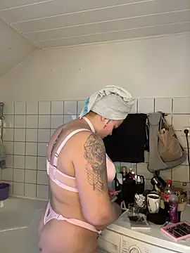 elina may online show from February 2026 09:42:01 AM