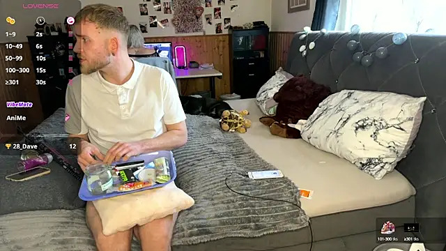 Snapshot of elina_may chatting on February 2025 12:36:02 PM elina may online show from February 2025 12:36:02 PM