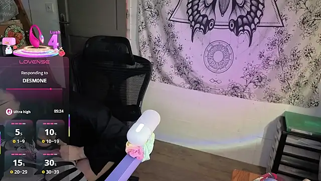 LisandreLaVenale online show from February 2026 10:19:01 PM