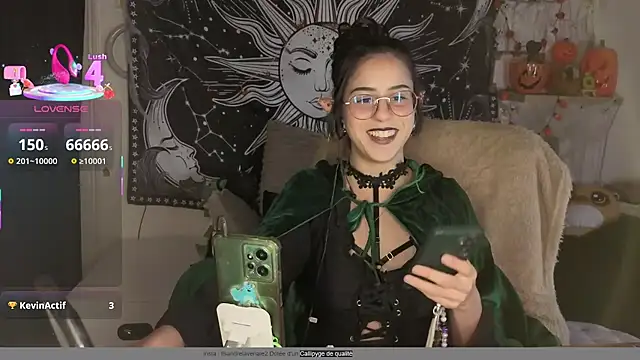 LisandreLaVenale online show from October 2025 10:32:01 PM