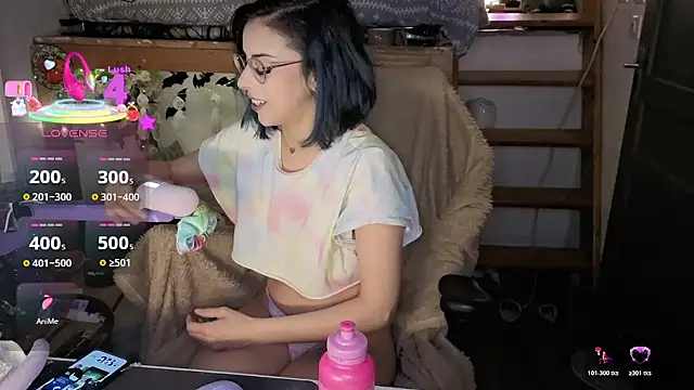 LisandreLaVenale online show from April 2026 10:24:01 PM