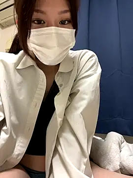 Snapshot of mio_nyan_ chatting on October 2025 02:29:02 PM mio nyan  online show from October 2025 02:29:02 PM