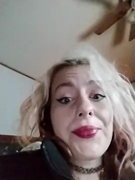 Snapshot of SkarlettRose96 chatting on February 2026 03:46:01 AM SkarlettRose96 online show from February 2026 03:46:01 AM