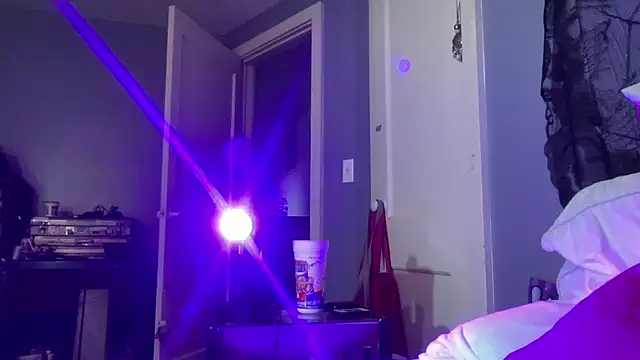 Snapshot of SkarlettRose96 chatting on October 2025 12:26:02 PM SkarlettRose96 online show from October 2025 12:26:02 PM