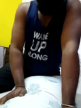 punjabimunda28 online show from November 2025 01:33:01 PM