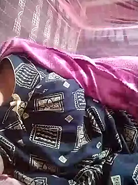 Snapshot of Satheroy chatting on February 2025 11:37:01 PM Satheroy online show from February 2025 11:37:01 PM