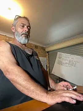 ausbod online show from December 2024 06:08:01 PM