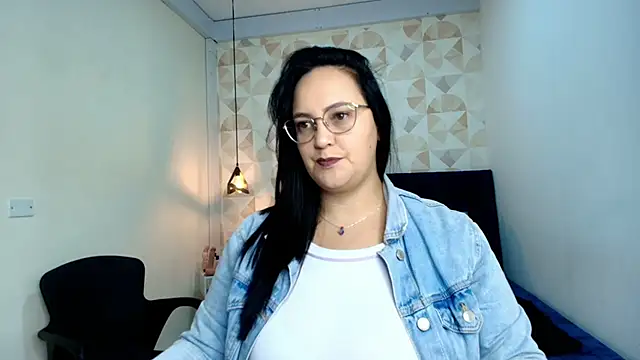 veronicabbw online show from October 2025 12:07:01 PM