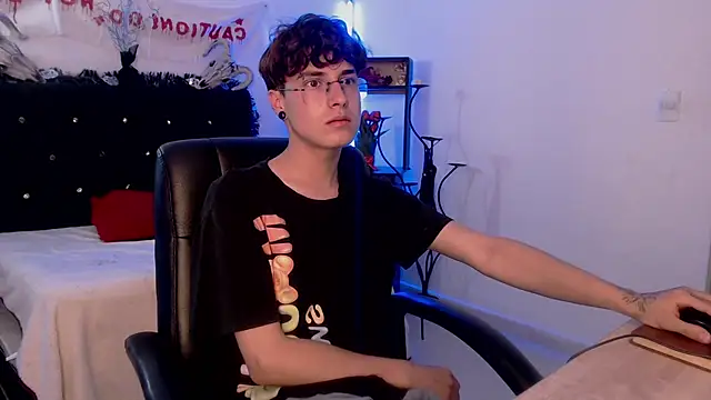 Jeam hot online show from October 2025 09:55:01 PM