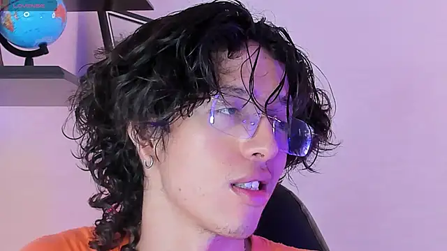 manu vera online show from September 2025 07:42:01 PM