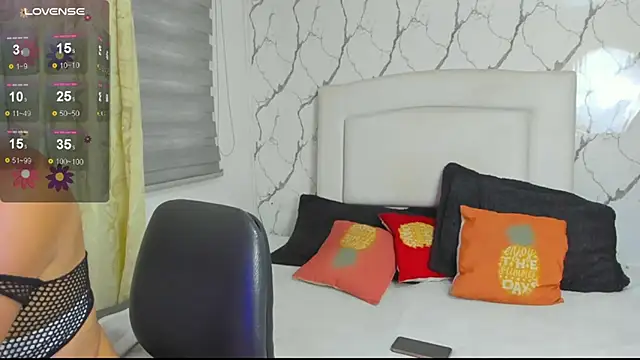 Snapshot of victoriia_sweet_ chatting on May 2026 10:54:01 AM victoriia sweet online show from May 2026 10:54:01 AM