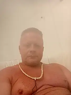 Snapshot of swingr chatting on December 2024 12:46:02 AM swingr online show from December 2024 12:46:02 AM