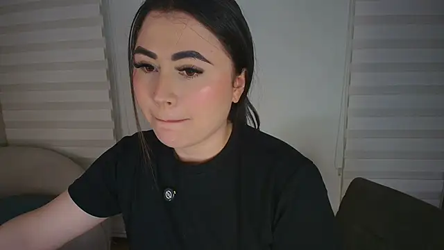 venusleroy  online show from March 2026 11:32:01 PM