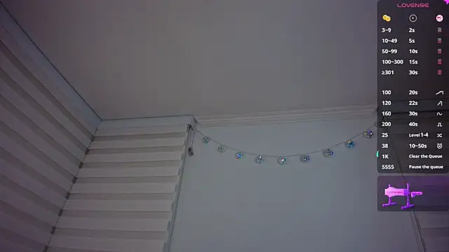 venusleroy  online show from March 2026 11:38:01 PM