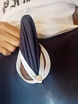 El baby12 online show from November 2025 09:56:01 AM