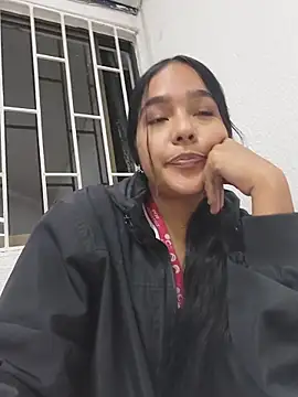 SweetFortuner online show from March 2026 01:44:02 AM