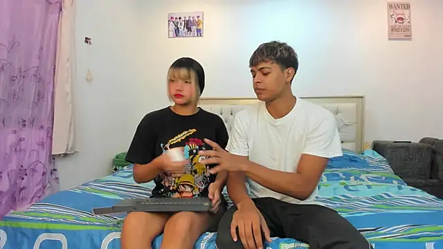 Snapshot of dafnezahiraa_ chatting on January 2025 01:18:02 AM dafnezahiraa online show from January 2025 01:18:02 AM