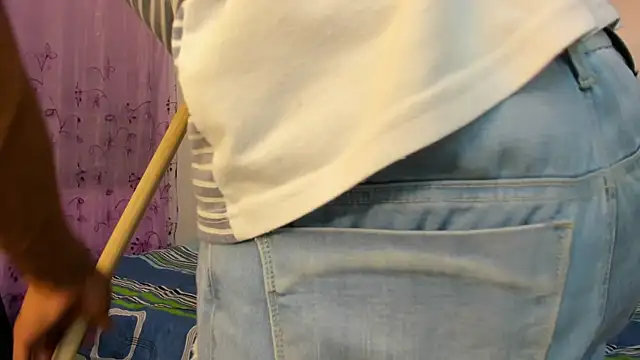 Snapshot of dafnezahiraa_ chatting on February 2025 02:46:02 AM dafnezahiraa online show from February 2025 02:46:02 AM