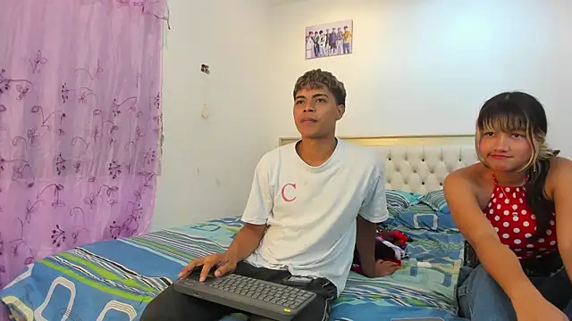 Snapshot of dafnezahiraa_ chatting on March 2025 04:56:02 AM dafnezahiraa online show from March 2025 04:56:02 AM