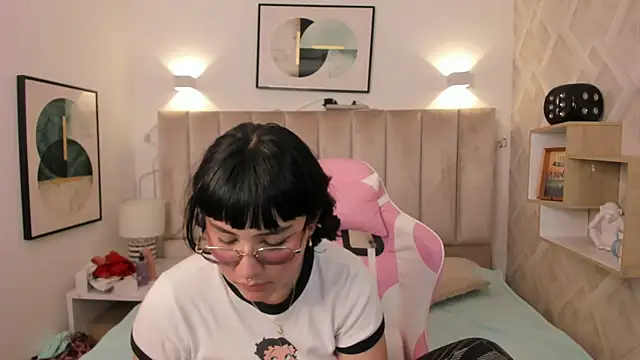 Haru Bonny online show from February 2026 08:48:02 PM