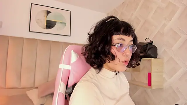 Haru Bonny online show from March 2026 07:37:02 PM