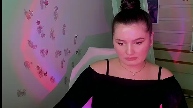 Snapshot of Lei_White chatting on February 2025 01:57:01 AM Lei White online show from February 2025 01:57:01 AM