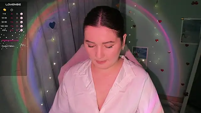 Snapshot of Lei_White chatting on March 2025 10:28:02 PM Lei White online show from March 2025 10:28:02 PM