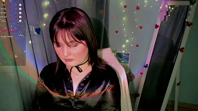 Snapshot of Lei_White chatting on February 2025 07:19:02 PM Lei White online show from February 2025 07:19:02 PM