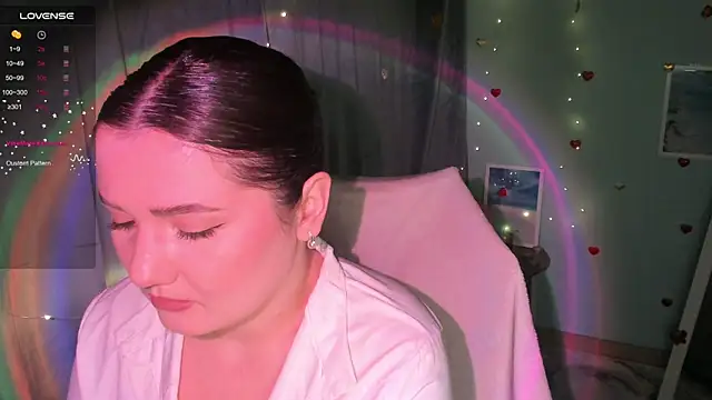 Snapshot of Lei_White chatting on March 2025 07:25:02 PM Lei White online show from March 2025 07:25:02 PM