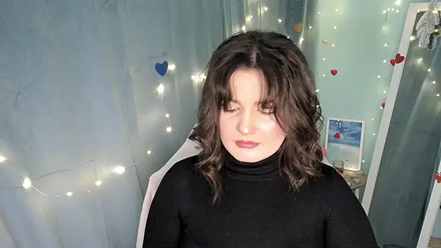 Snapshot of Lei_White chatting on March 2025 08:40:01 PM Lei White online show from March 2025 08:40:01 PM