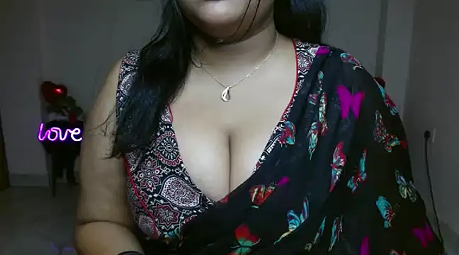 Snapshot of Naughty_Ayesha1 chatting on February 2025 07:47:02 PM Naughty Ayesha1 online show from February 2025 07:47:02 PM